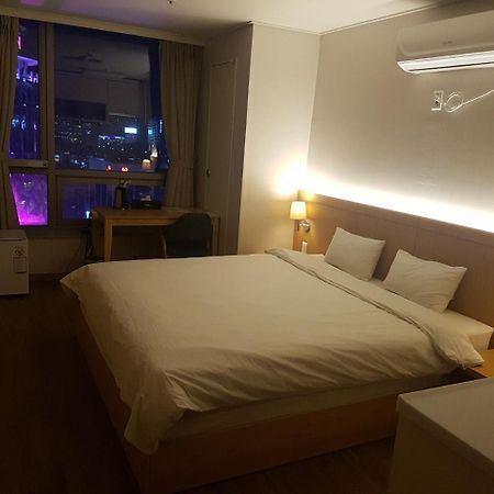 Apm Residence Hotel Seoul Exterior photo