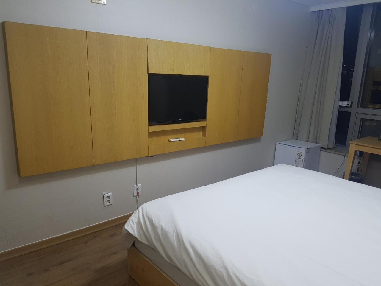 Apm Residence Hotel Seoul Exterior photo